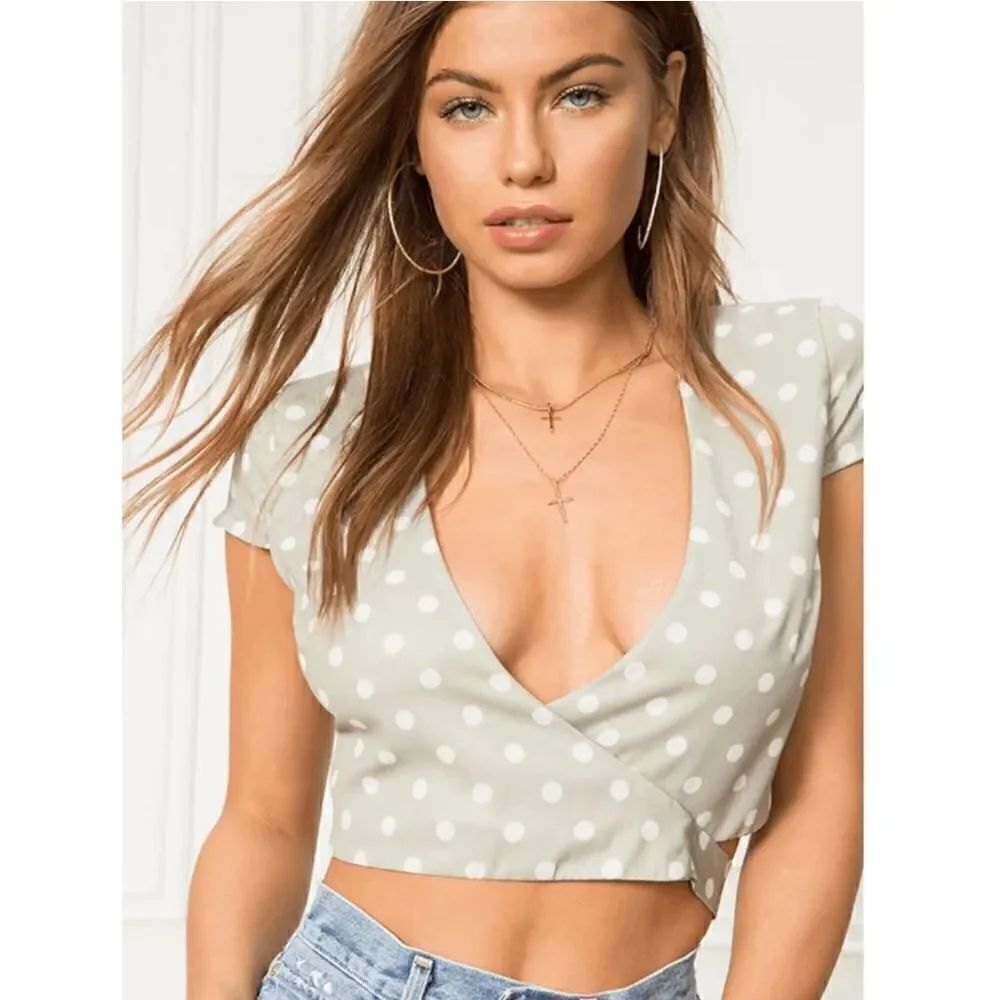 Superdown Thalia Wrap Crop Size S in Black and White Polka Dot